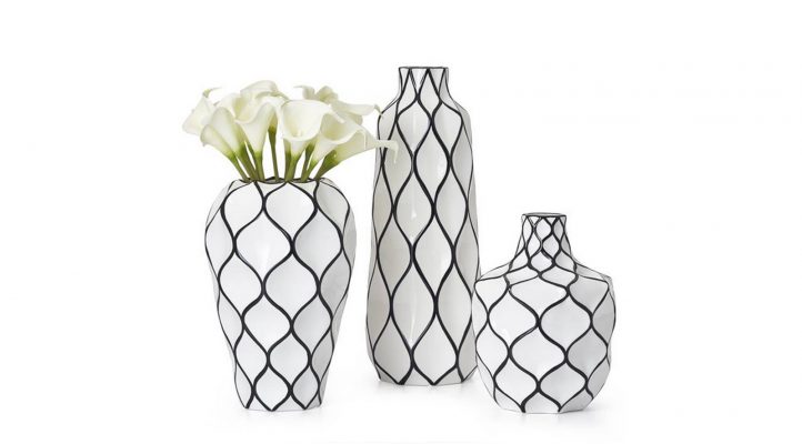 Abstract 15.5h” Lattice Outline Ceramic Vase