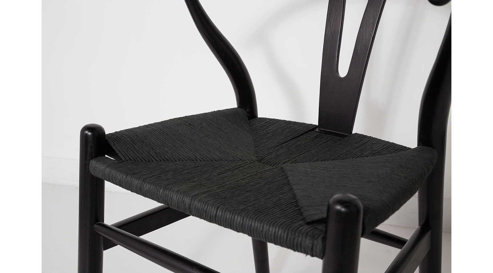 frida-dining-chair-matte-black-7