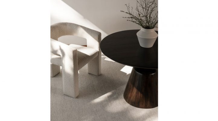 Elo Chair- White