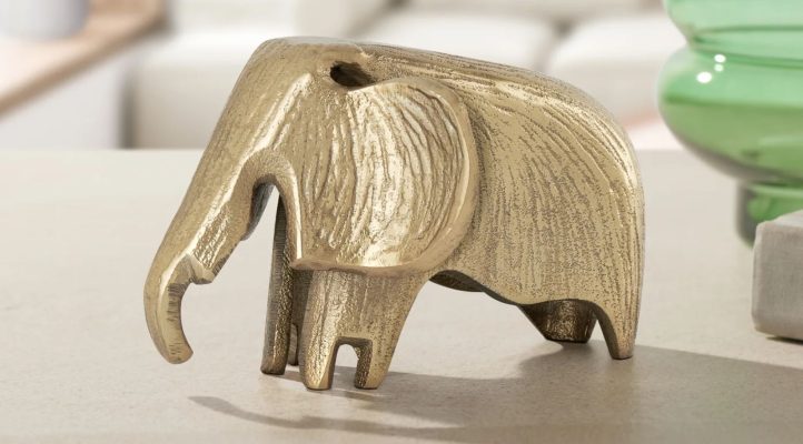Elephant Ethched 4H” Gold