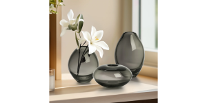 Mini Lustre Assorted 3 Piece Smoke Glass Vase Set (6)