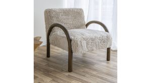 Eros Chair - Shaggy Sand (2)