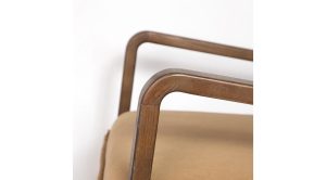 Finn Sling Chair – Camel