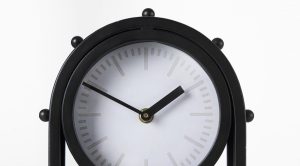 Marian Oval Table Clock Black