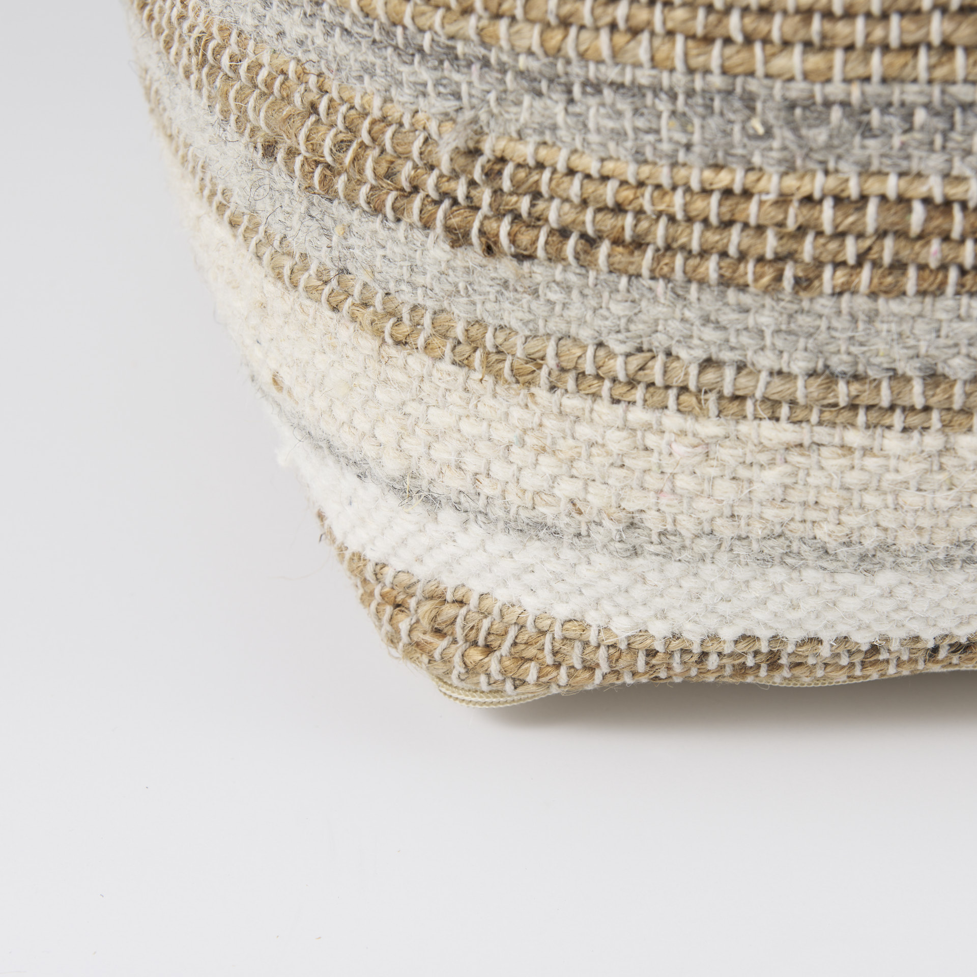 Aahana Pouf - Image 6