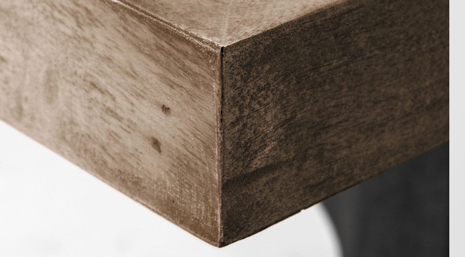 Araxi Dining Table - Image 6