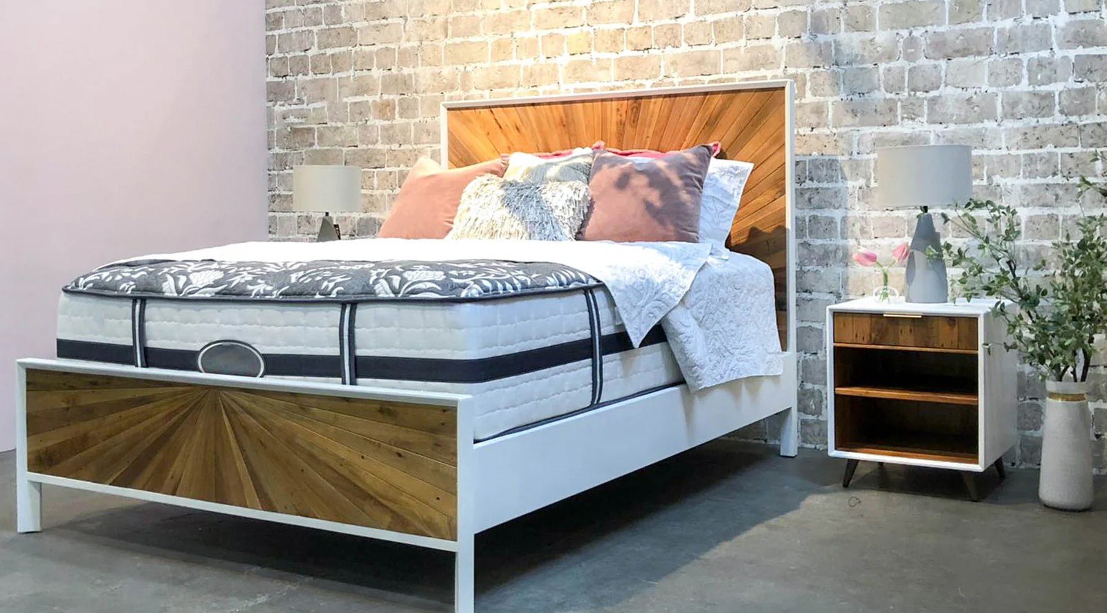 Blanca Nightstand - Image 5