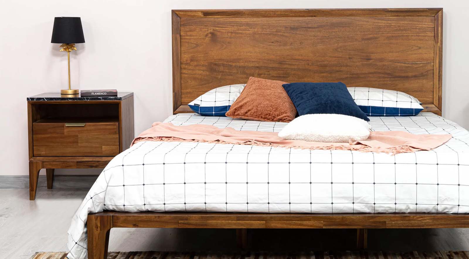 Belleza Bed - Image 8