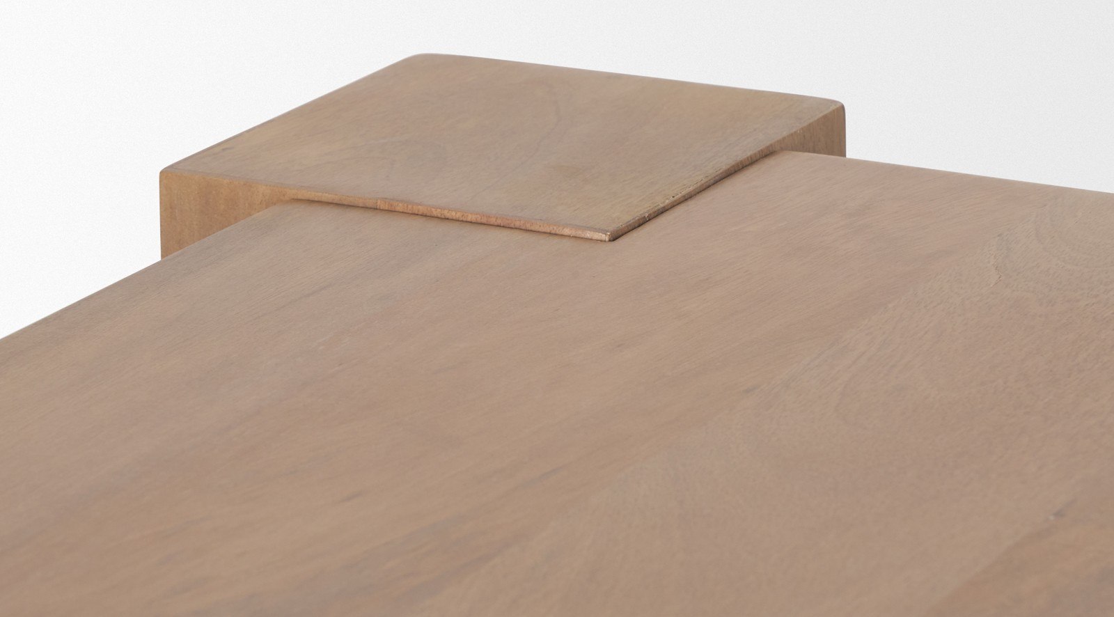 Beth Dining Table - Image 4