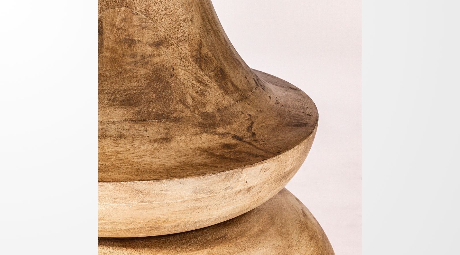 Crossman Dining Table - Image 4