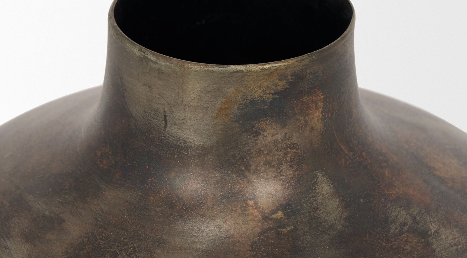 Daya Vase-Medium - Image 3