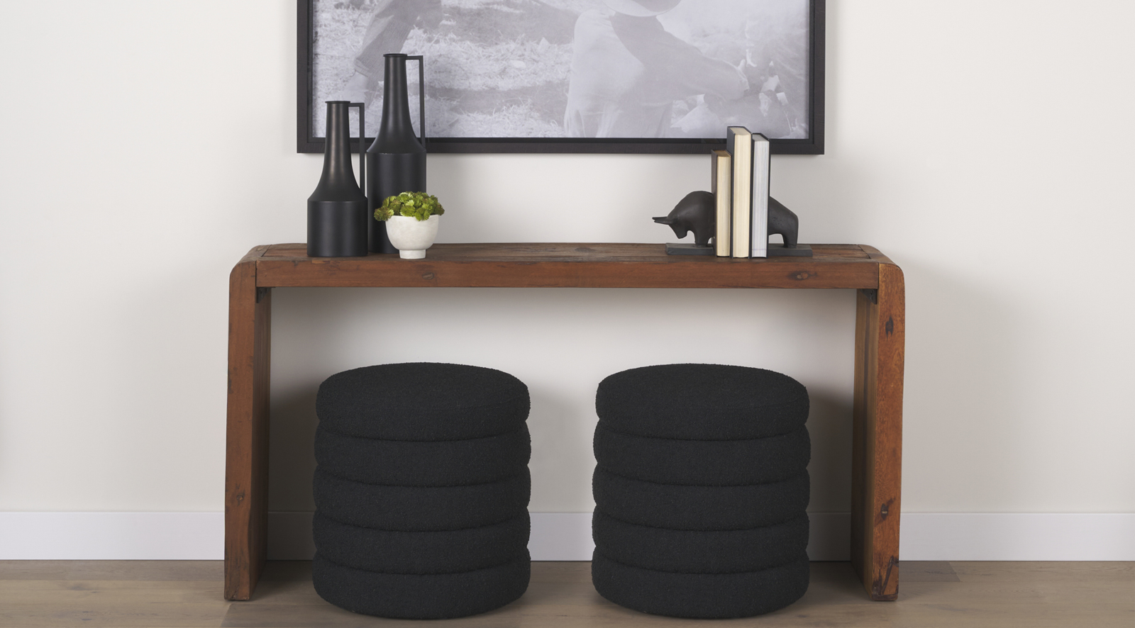 Estelle Console Table - Image 7