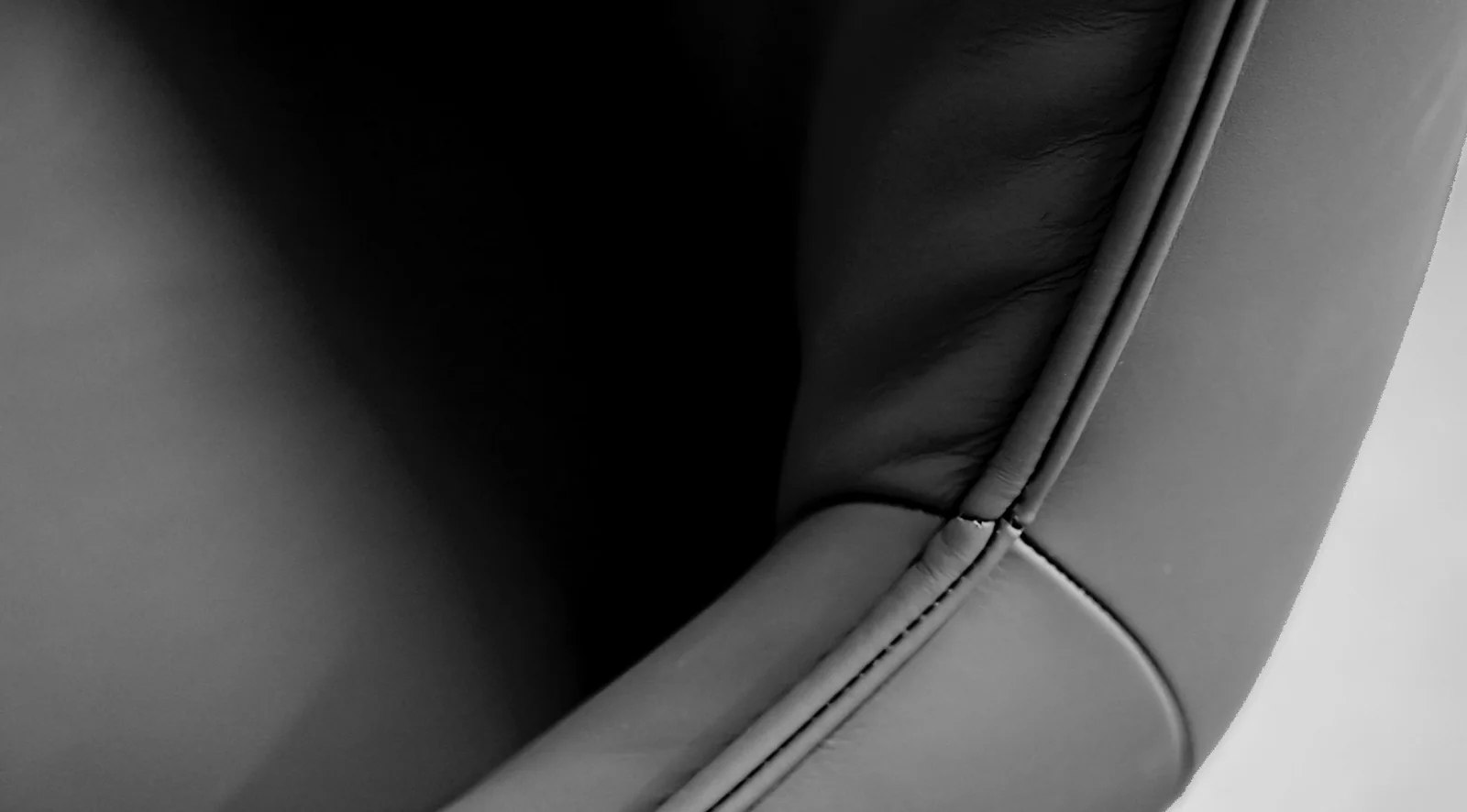 Sofia Swivel Dining Chair Black - Image 6