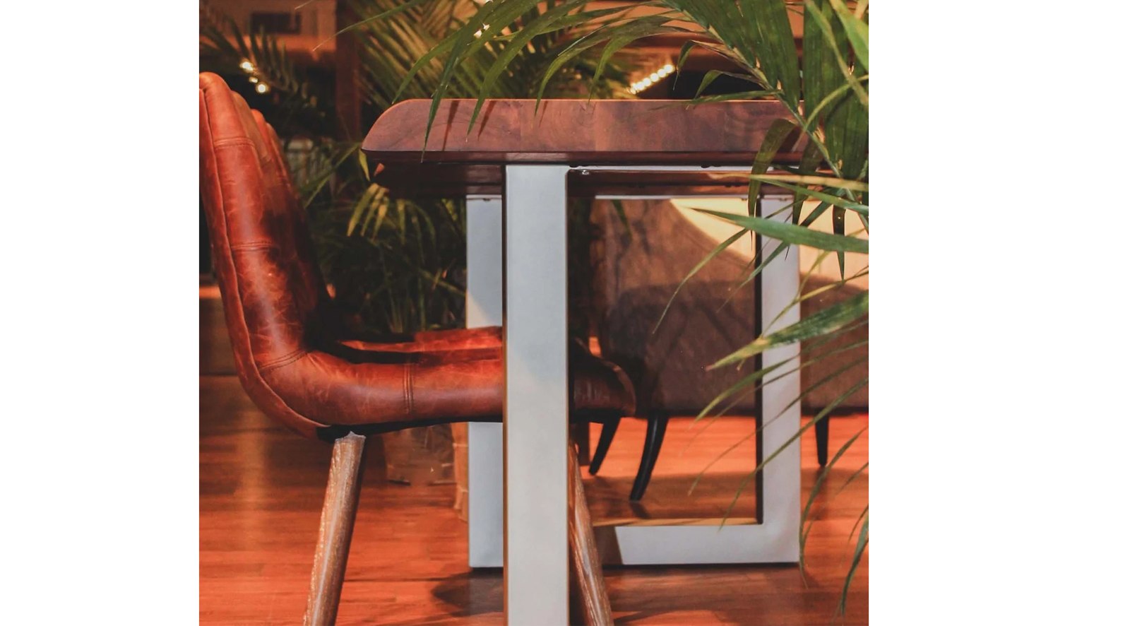 Mahal Dining Table - Image 6