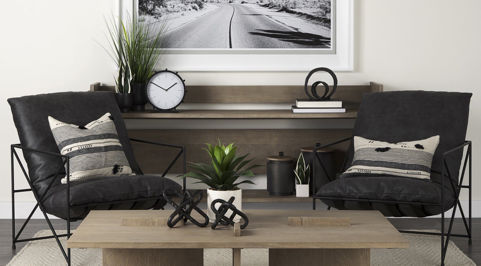 Marian Round Table Clock Black - Image 9
