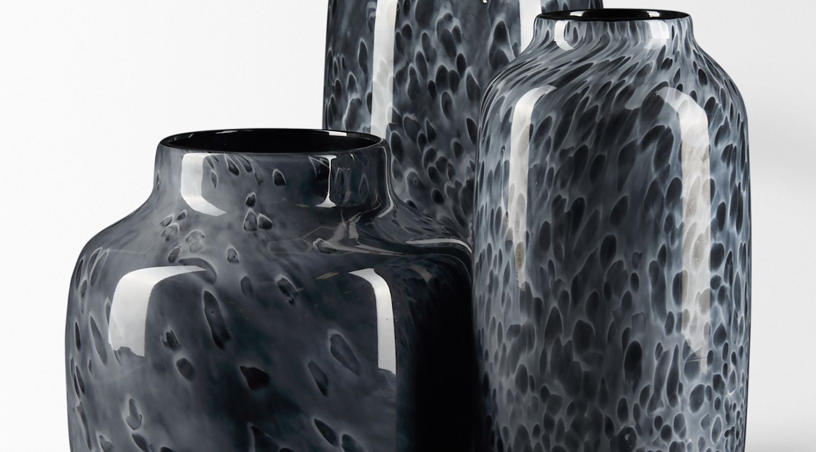 Masai Black Glass Vase-Medium - Image 11