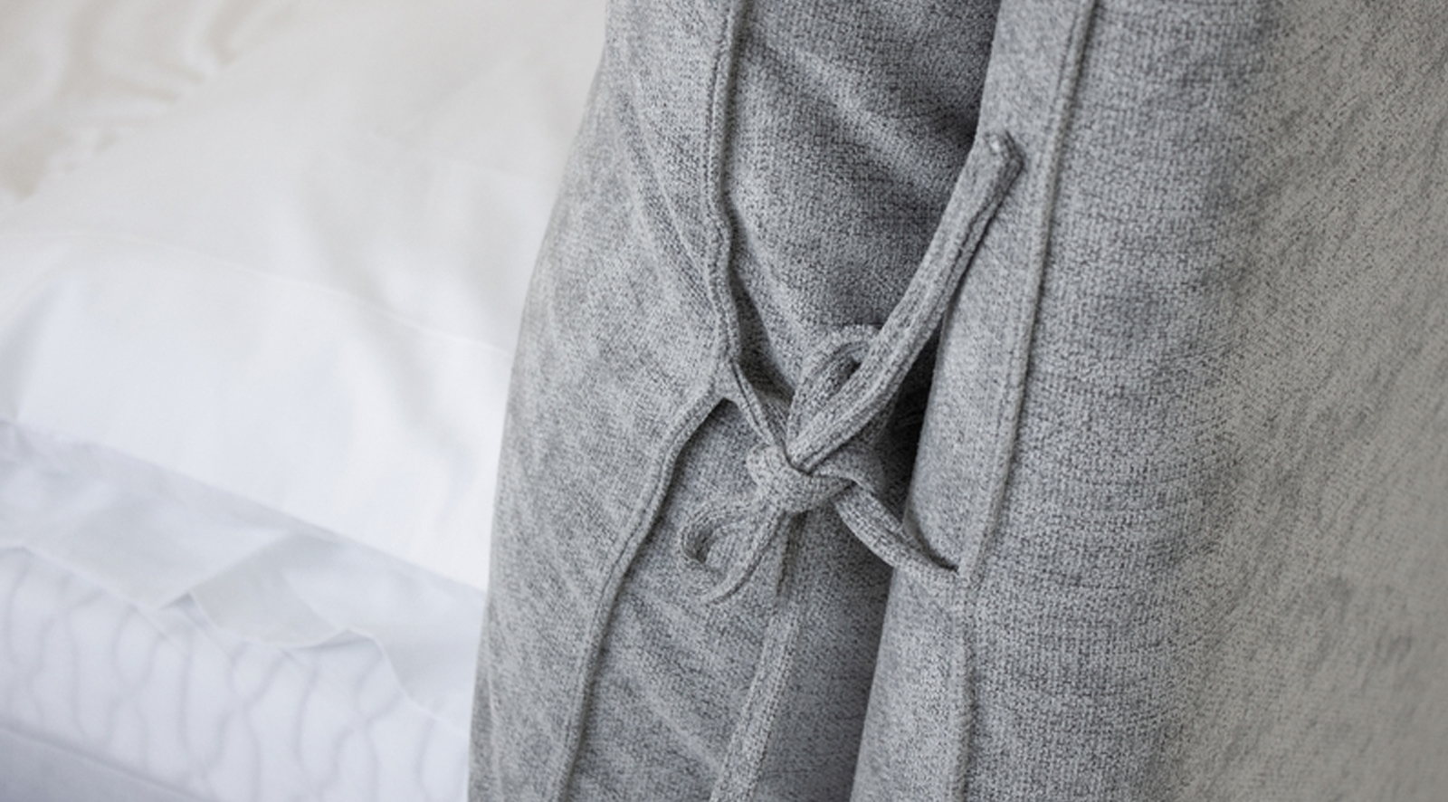 Plume Bed Heather Grey Chenille - Image 4