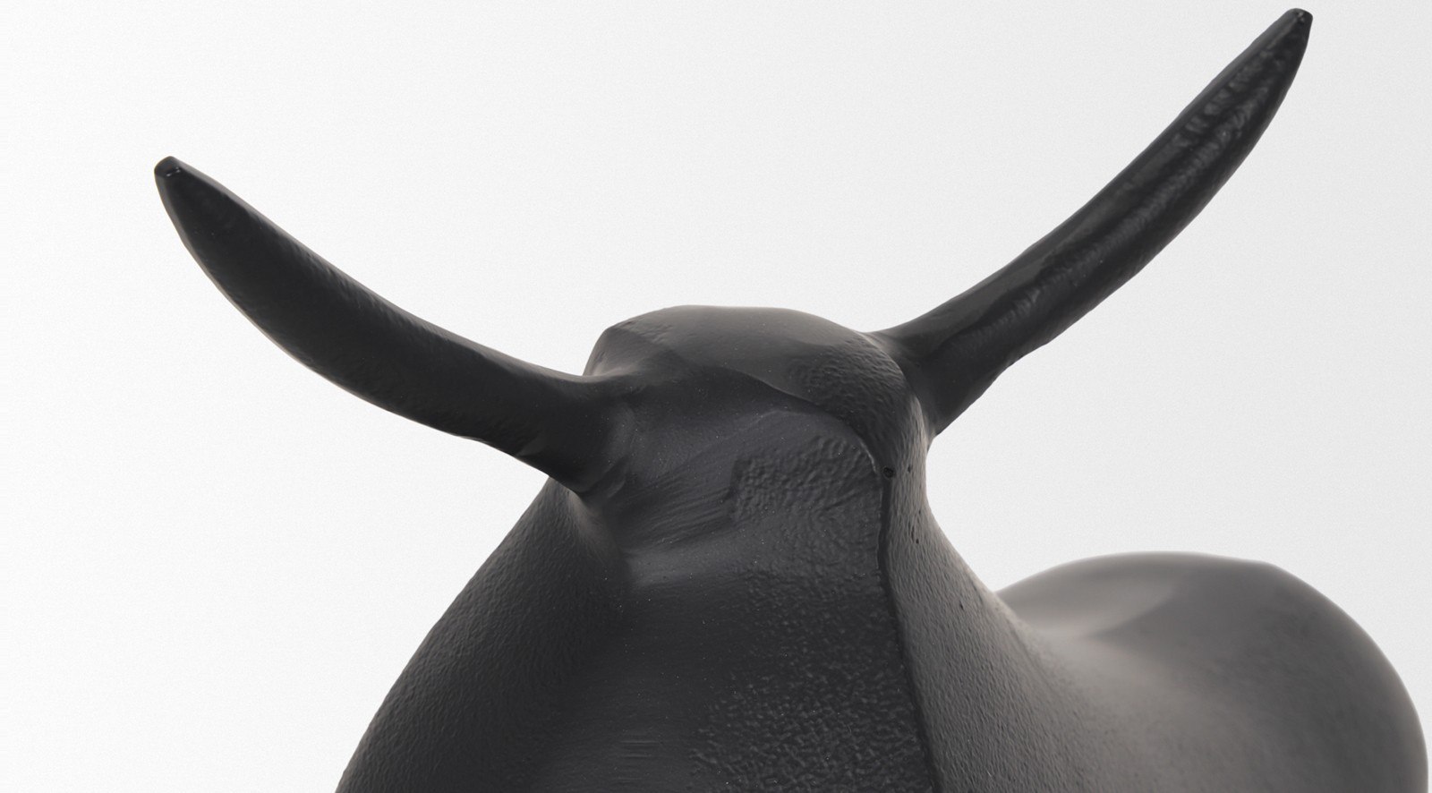 Radu Bull Large - Image 11
