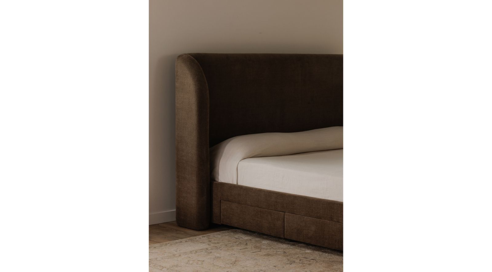 SOPHIA QUEEN BED- BROWN - Image 3