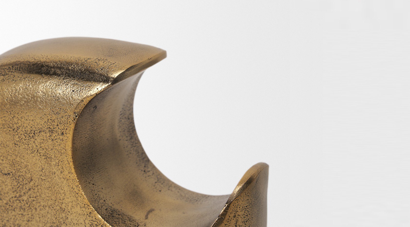 Renni Sculpture Small - Image 11