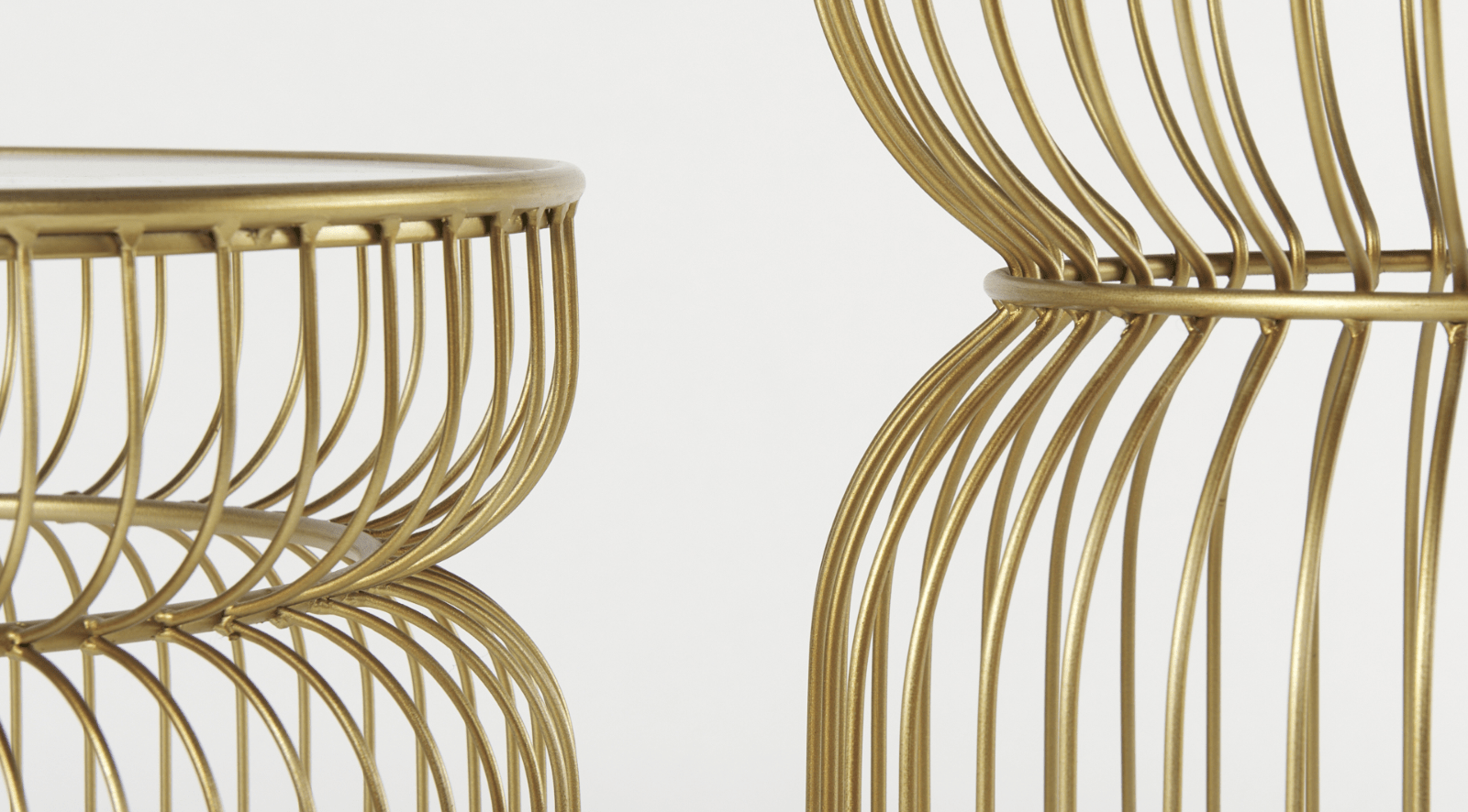 Shani Set of 2 Round, Gold Metal Accent Table - Image 6