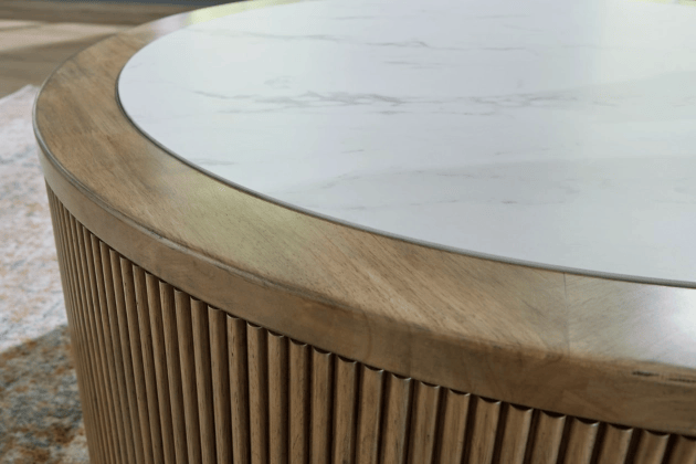 Camdill Coffee Table - Image 7