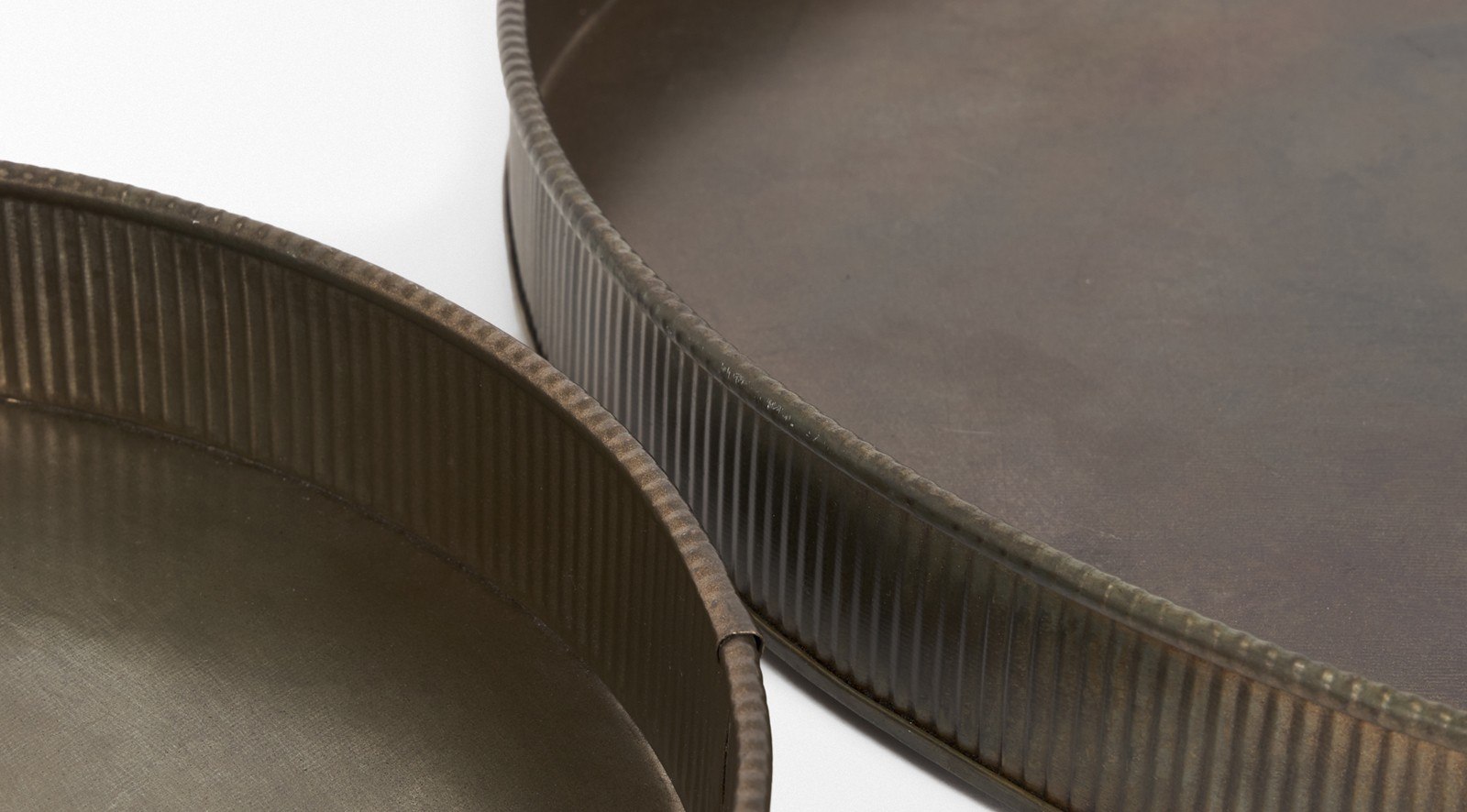 Varun Metal Trays Round - Image 3