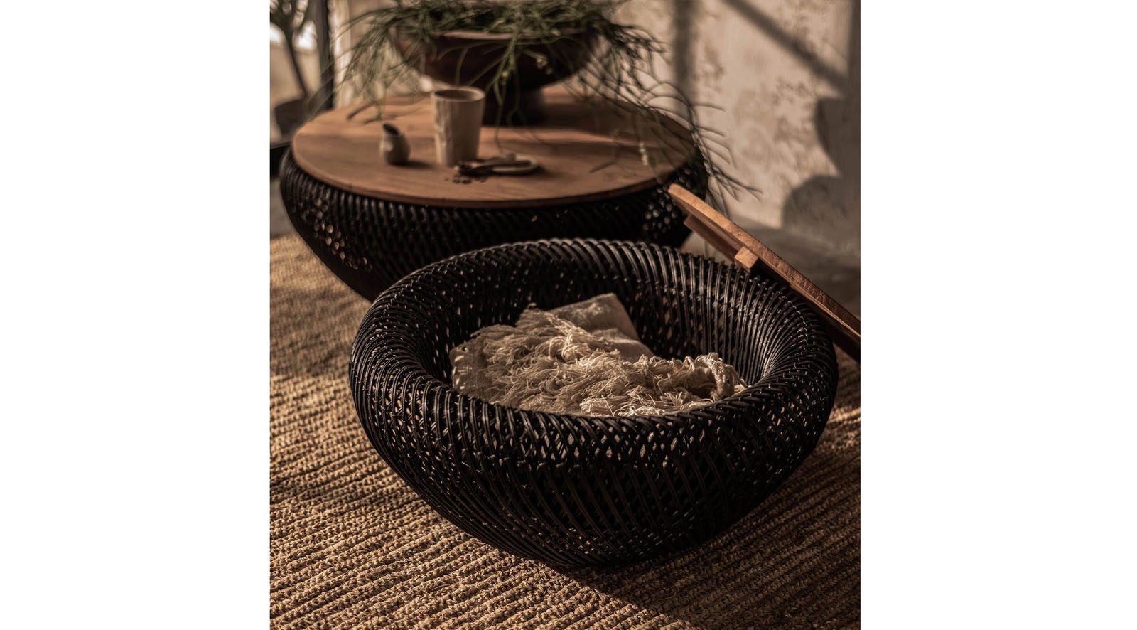 Agra Wave Coffee Table - Black - Image 3