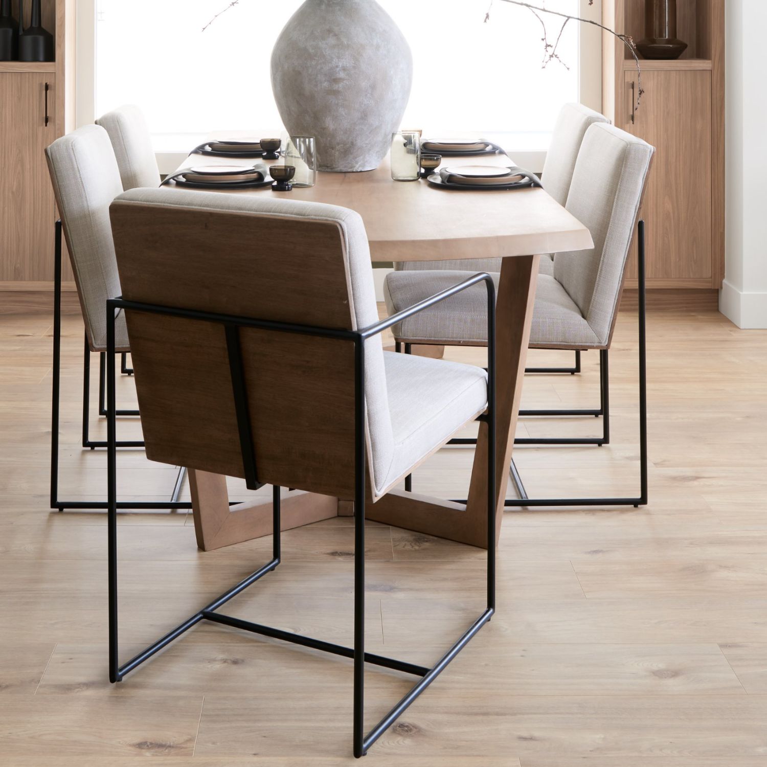 Stamford Dining Chair w/ Arms - Image 13