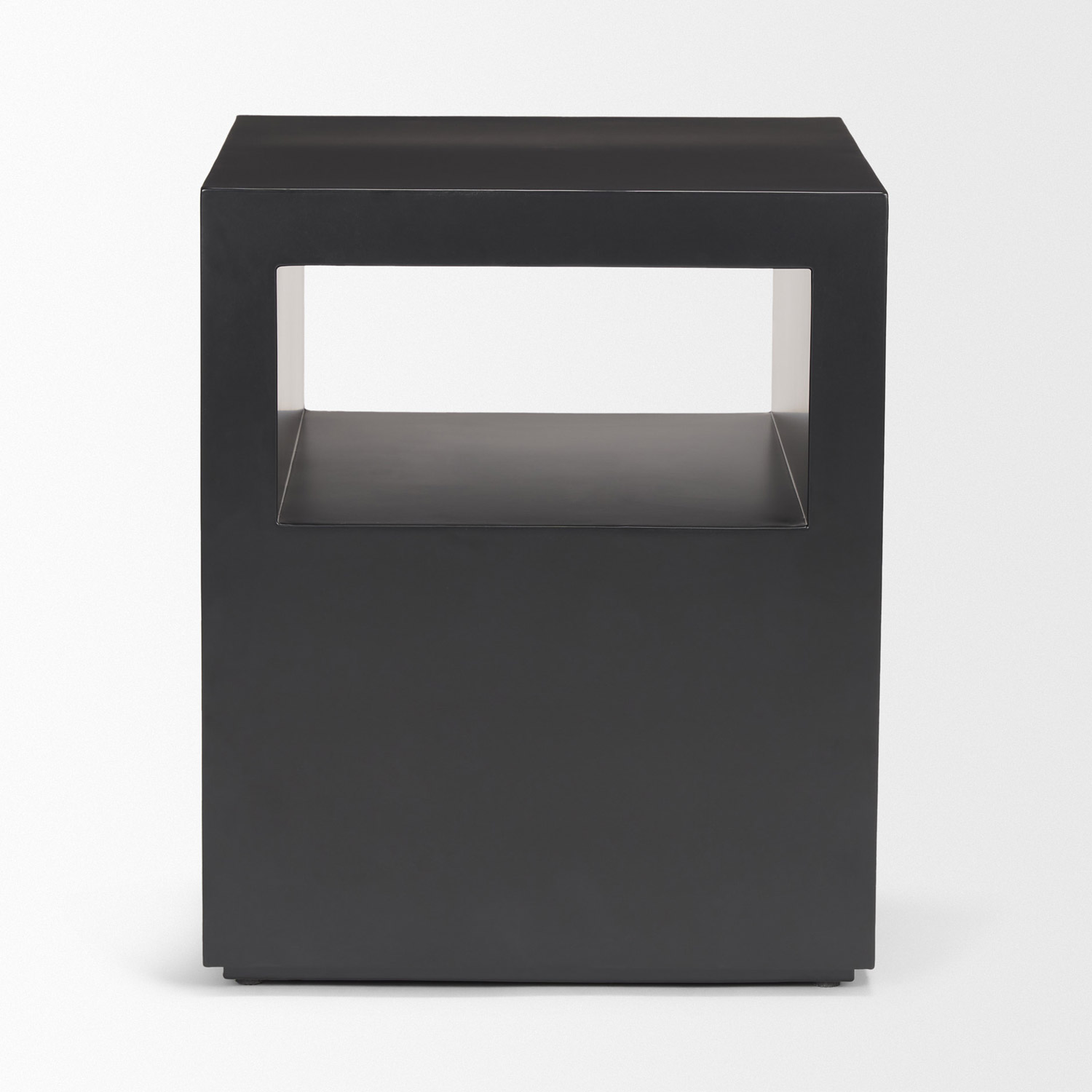 Vondra Side Table - Image 4