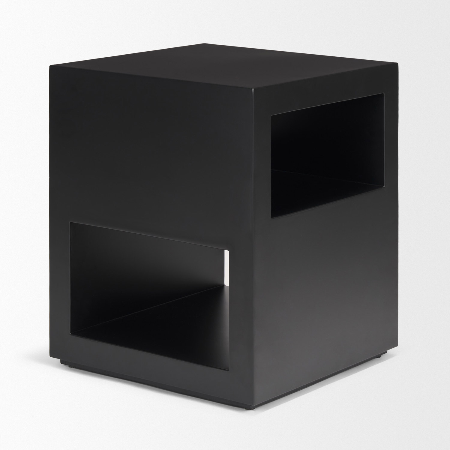 Vondra Side Table - Image 2