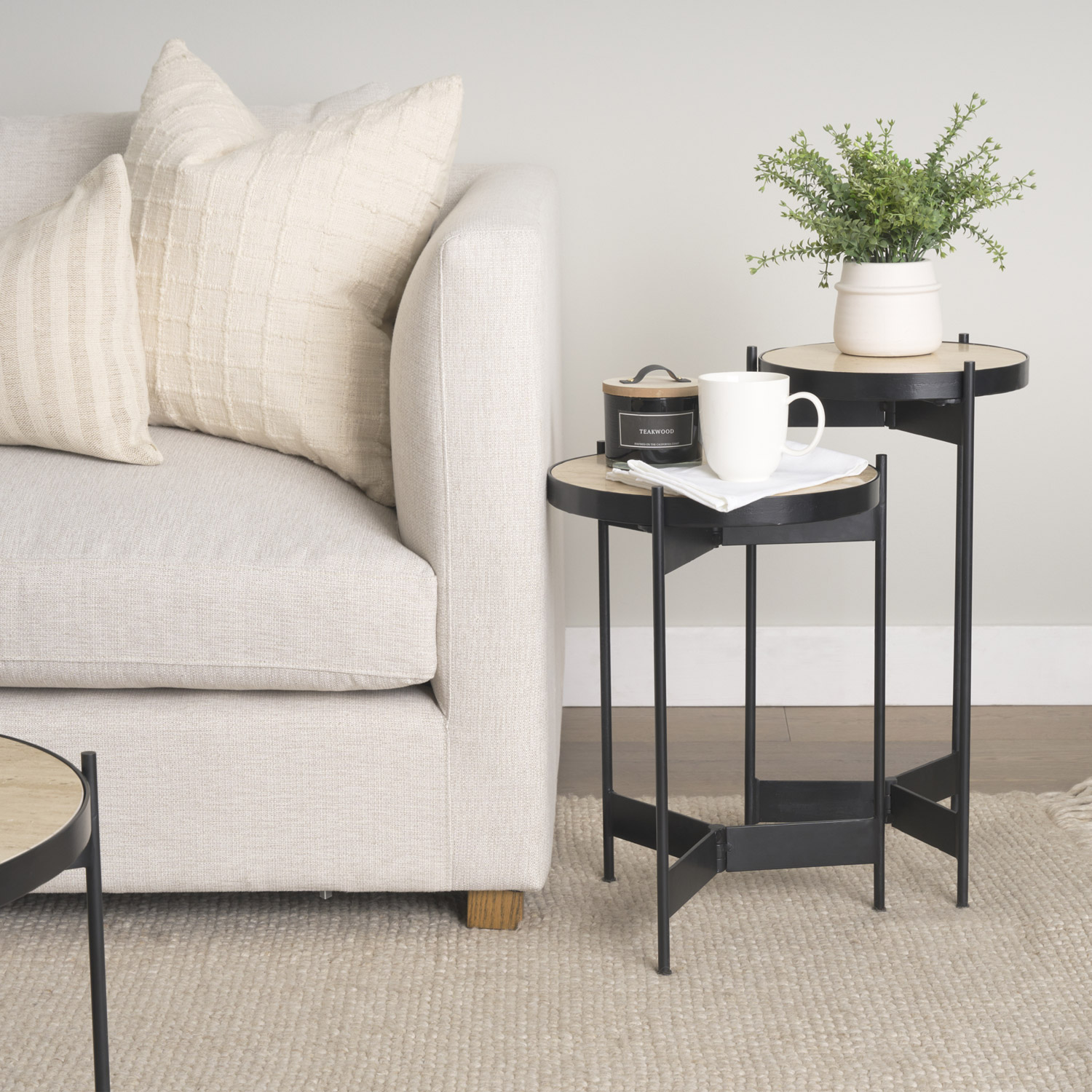 Wade End Table - Image 12