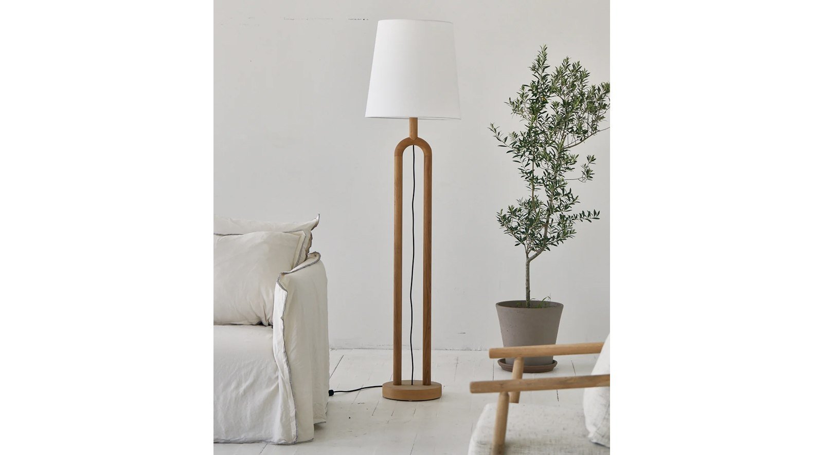 Dolce Standing Lamp - Image 5