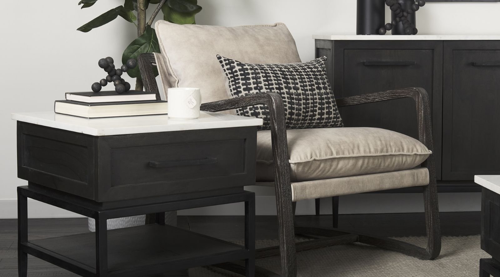 Divina Side Table - Image 5