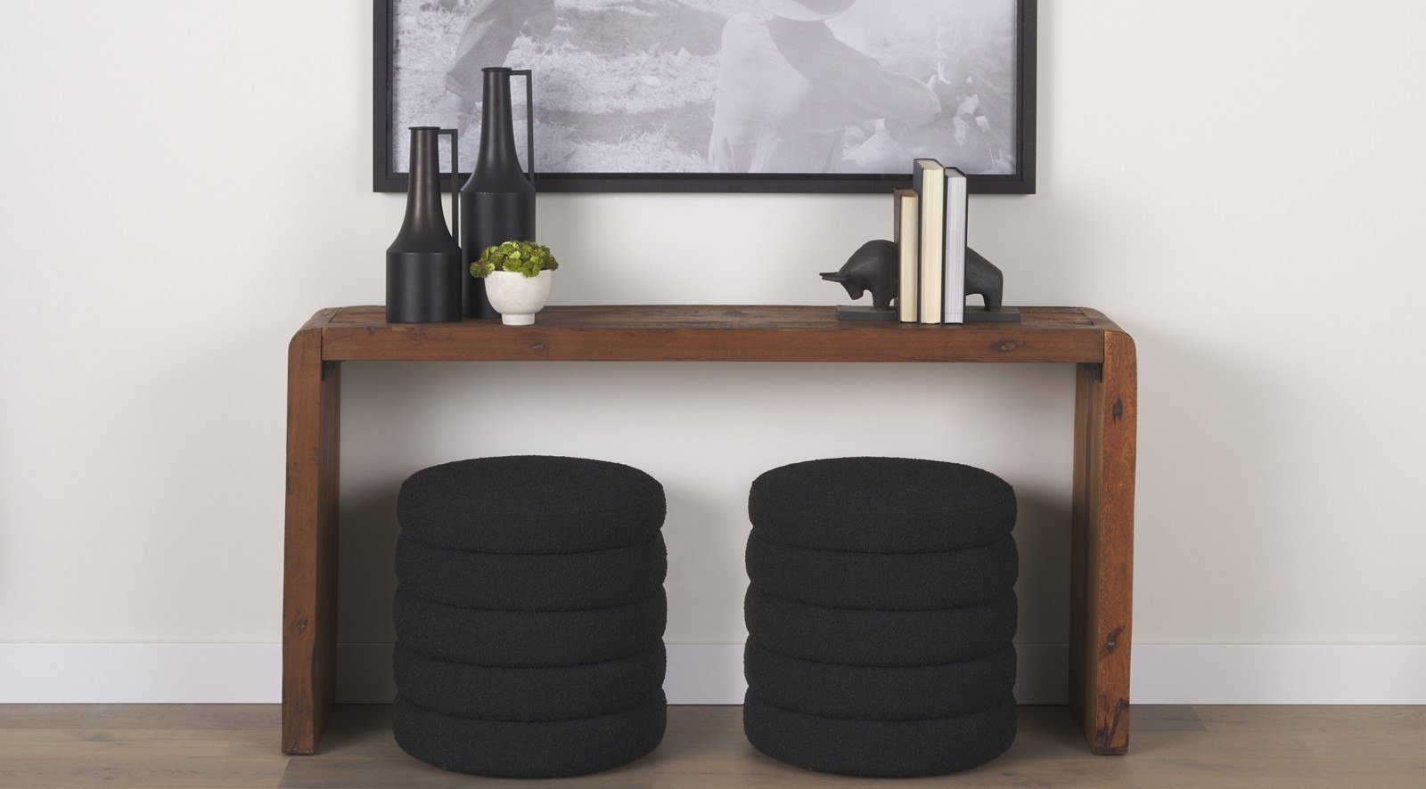 Estelle Console Table - Image 7