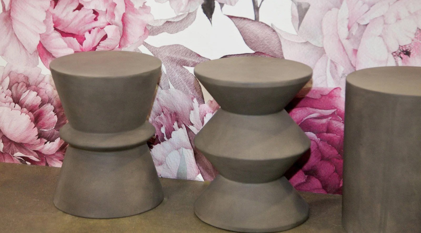 Florence Hourglass Side Table Dark Grey - Image 2
