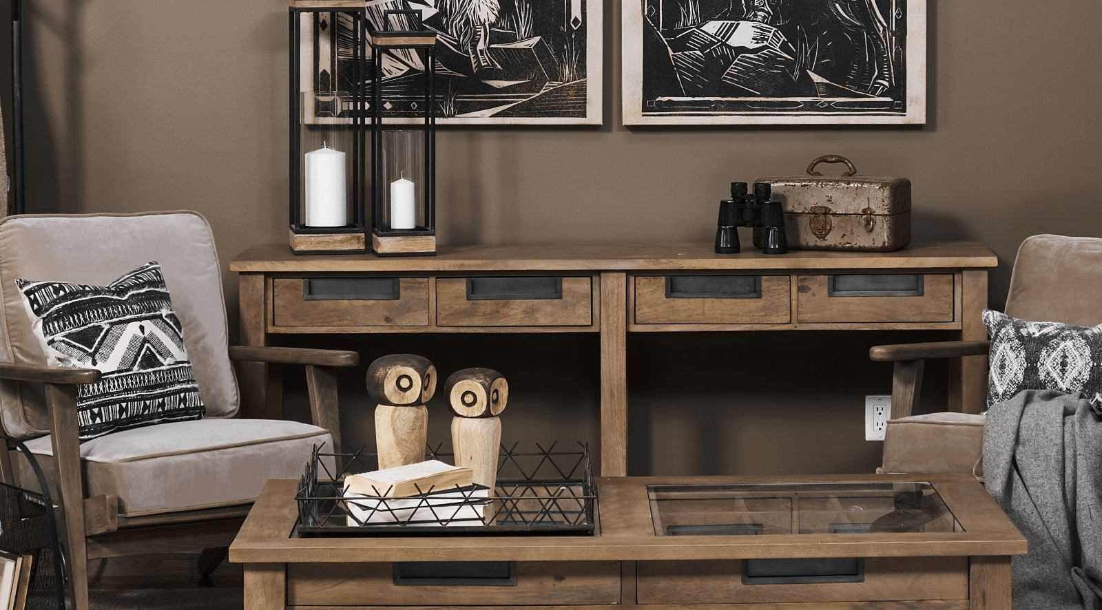 Harrelson III - Console Table - Image 3