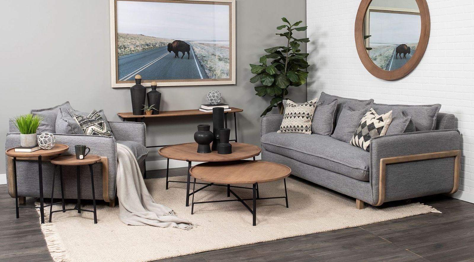 Helios III Side Table - Image 10