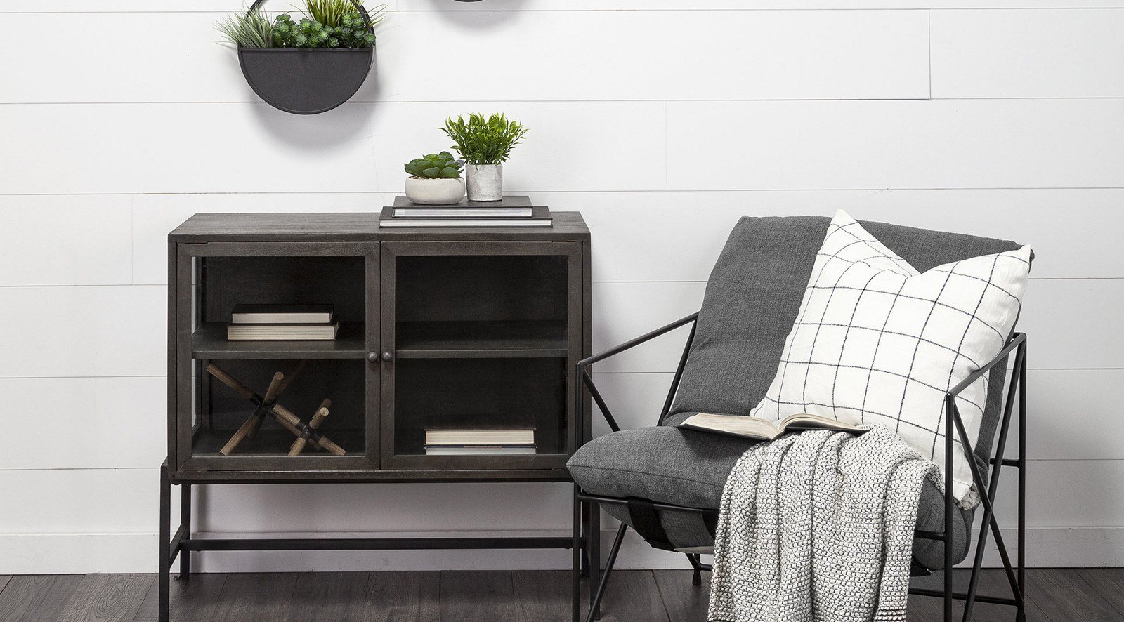 Leonidas Accent Chair - Image 7