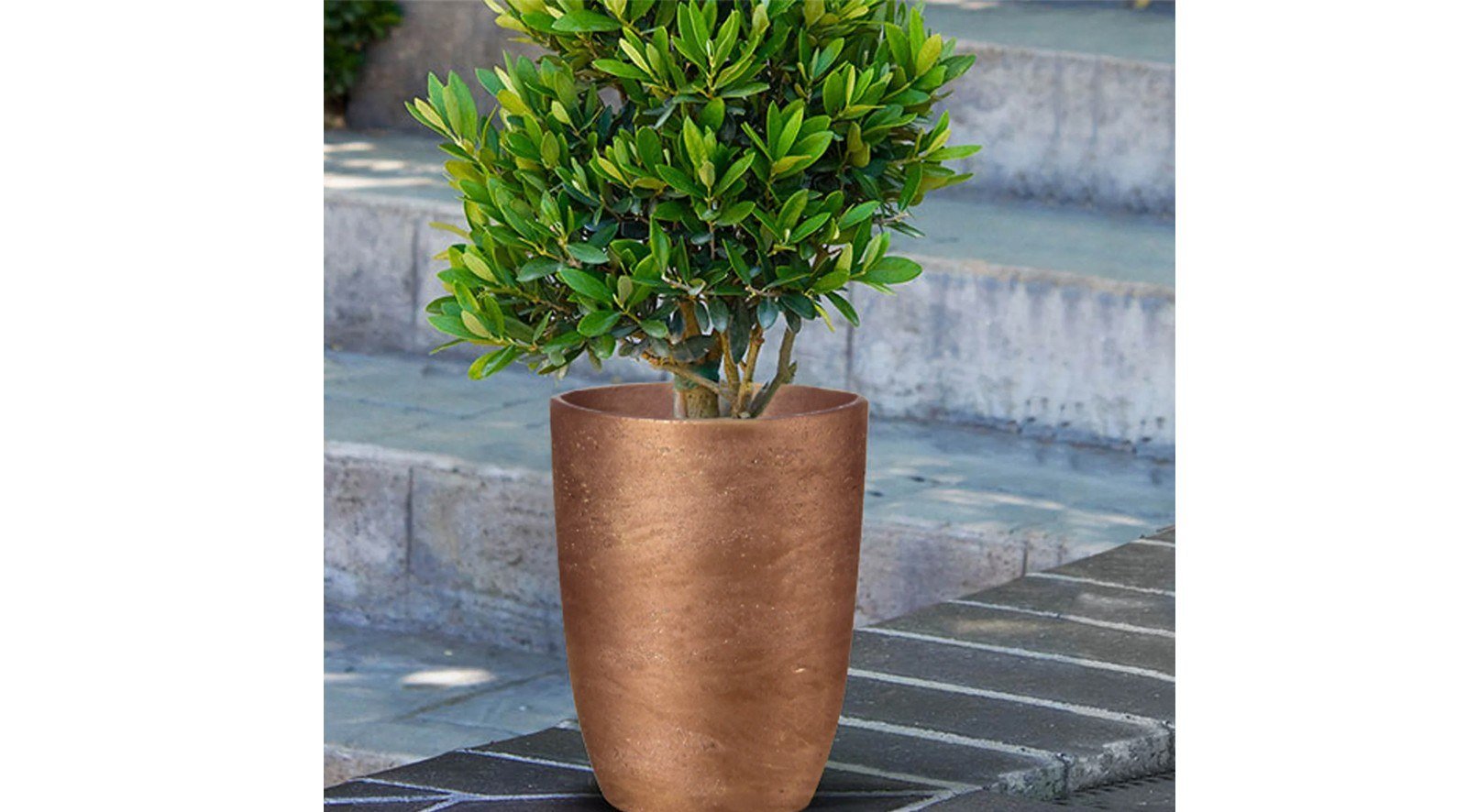 Mineral Small Tapered Vase - Metallic Bronze - Image 3
