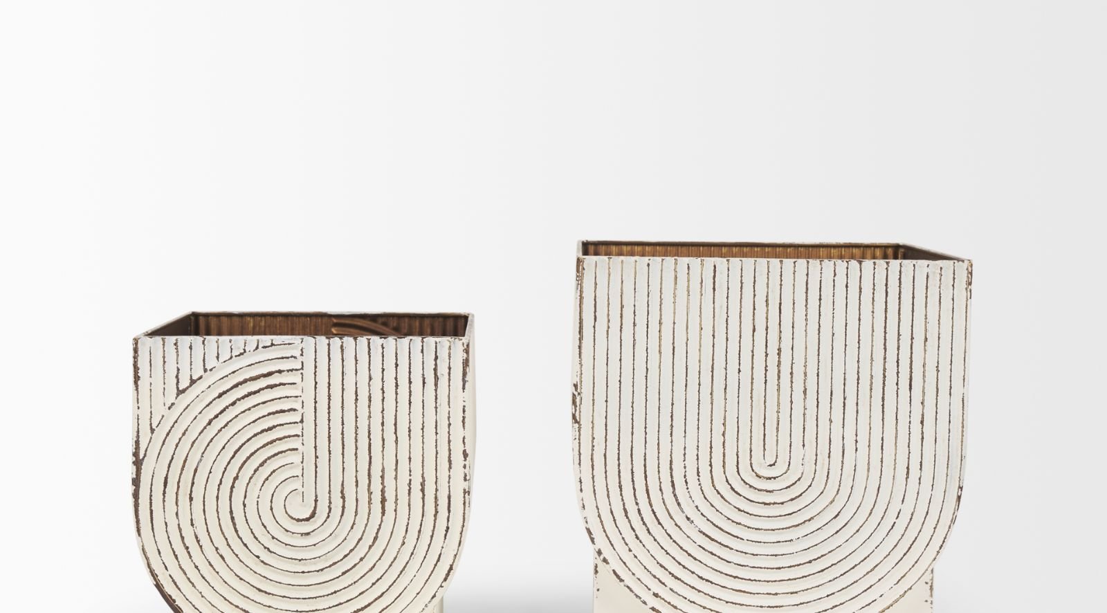 Medina Planters-White