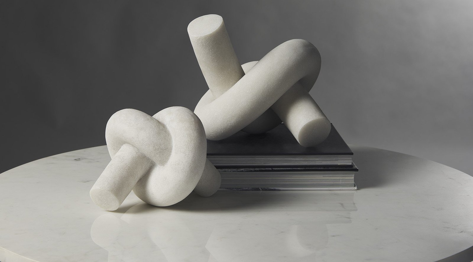 Otto White Object Large - Image 12
