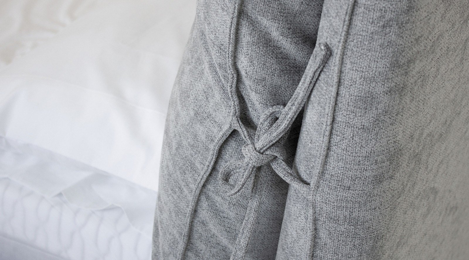 Plume Bed Heather Grey Chenille - Image 4
