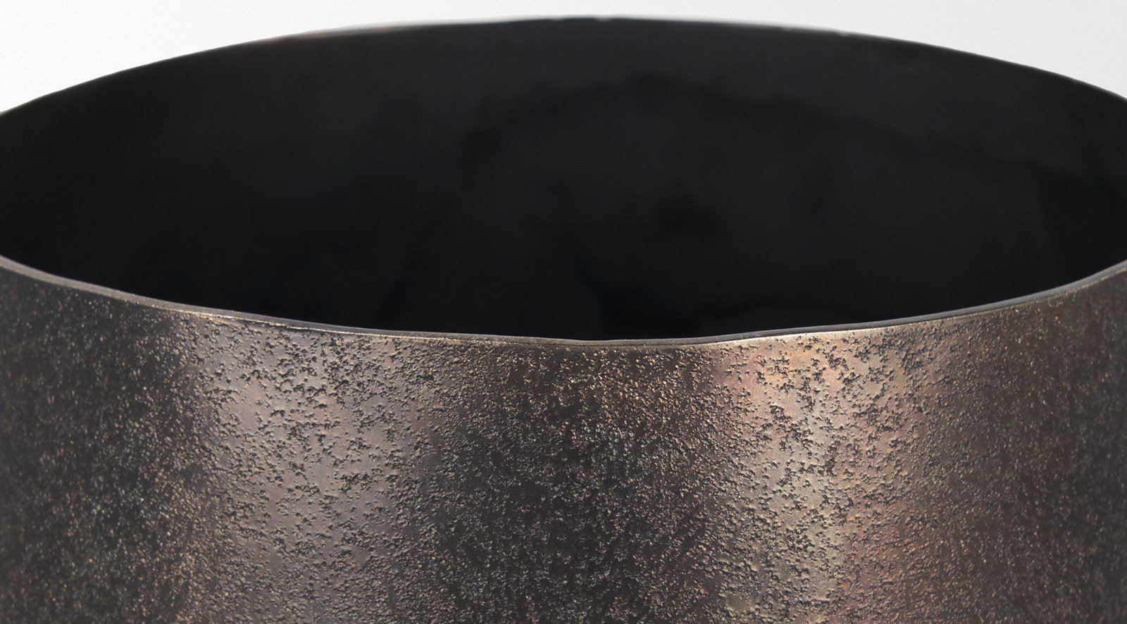 Quade Planter Small - Image 4