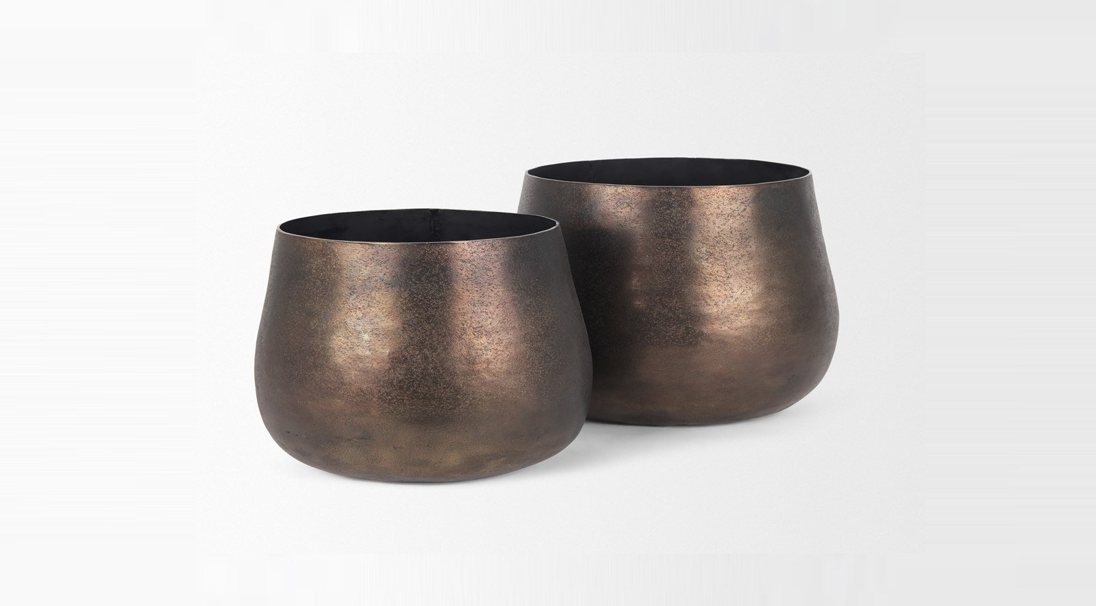 Quade Planter Small - Image 8