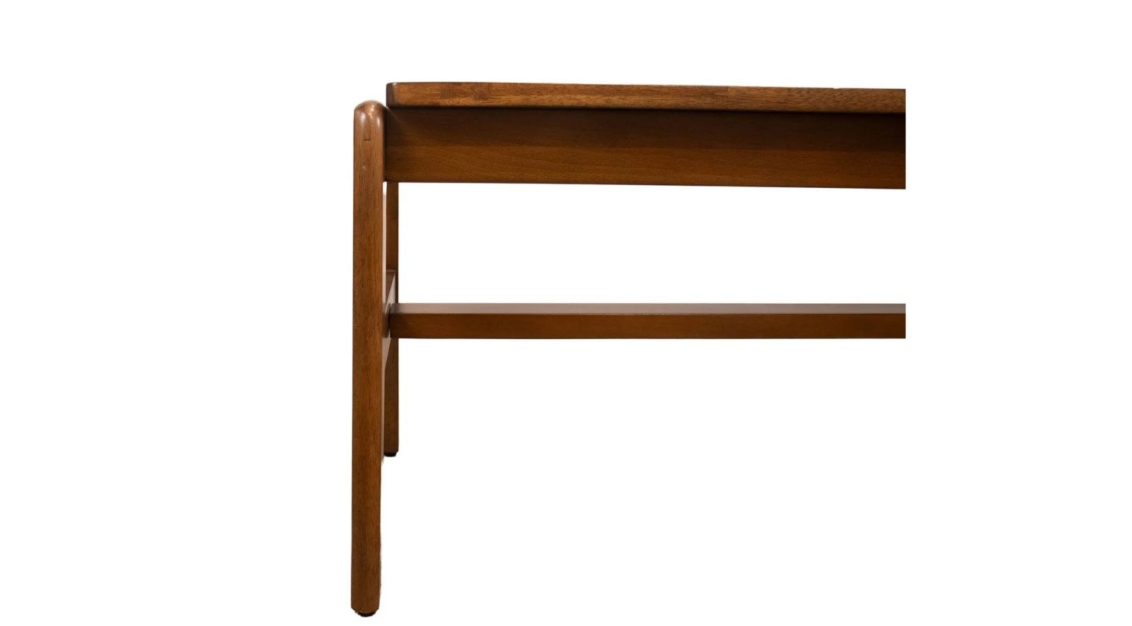 Brunette Bench - Image 4
