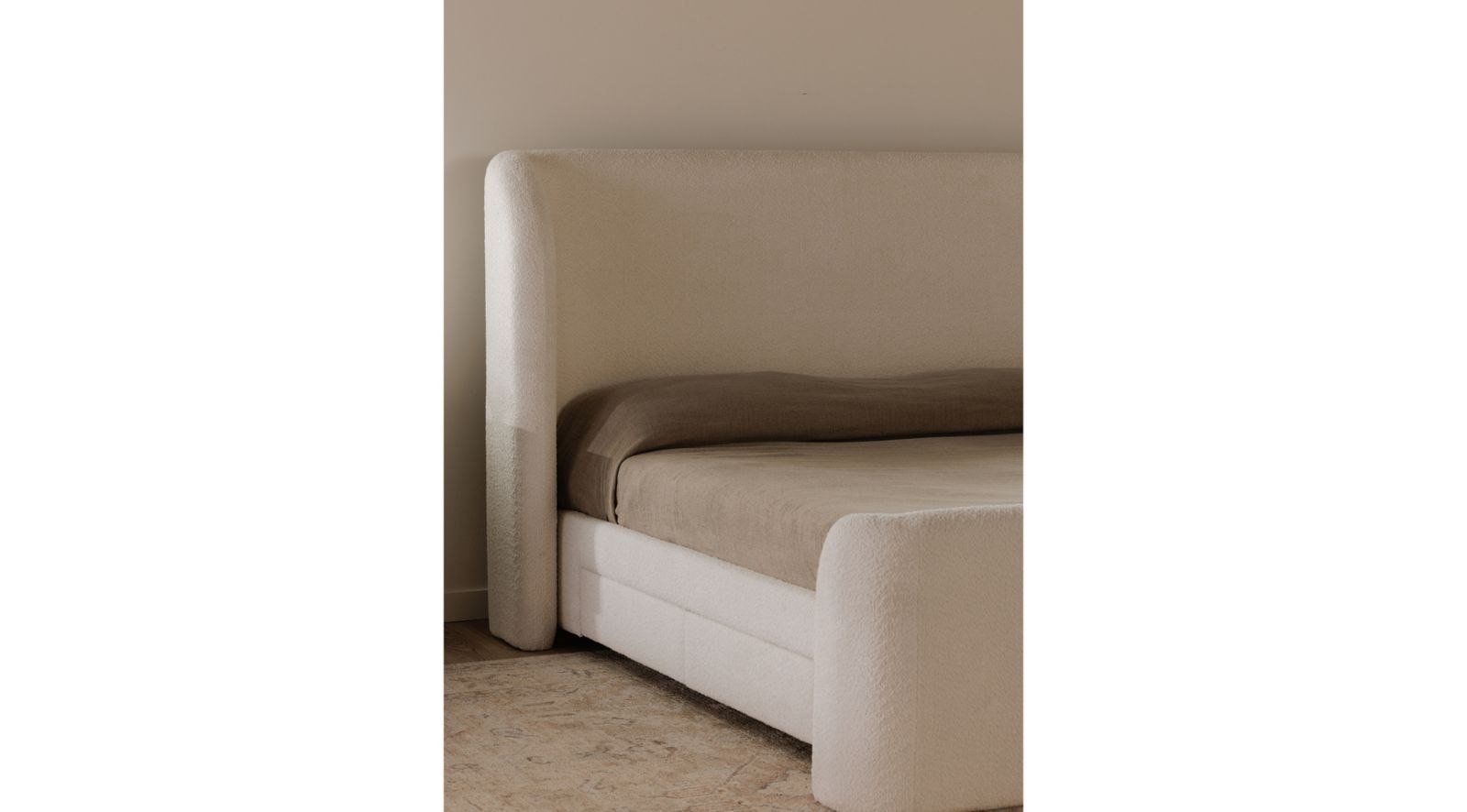 SOPHIA KING BED- CREAM - Image 3