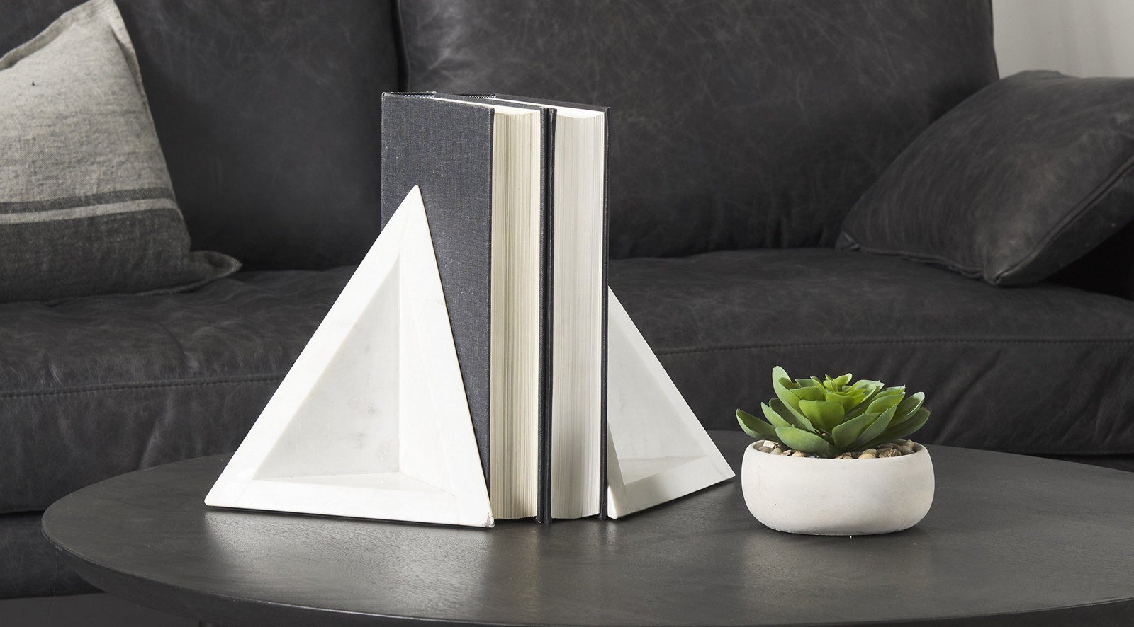 Sophia Bookend Triangle - Image 9