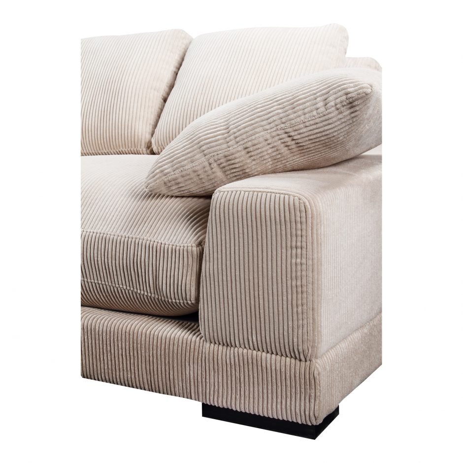 Plunge Sectional - Image 8