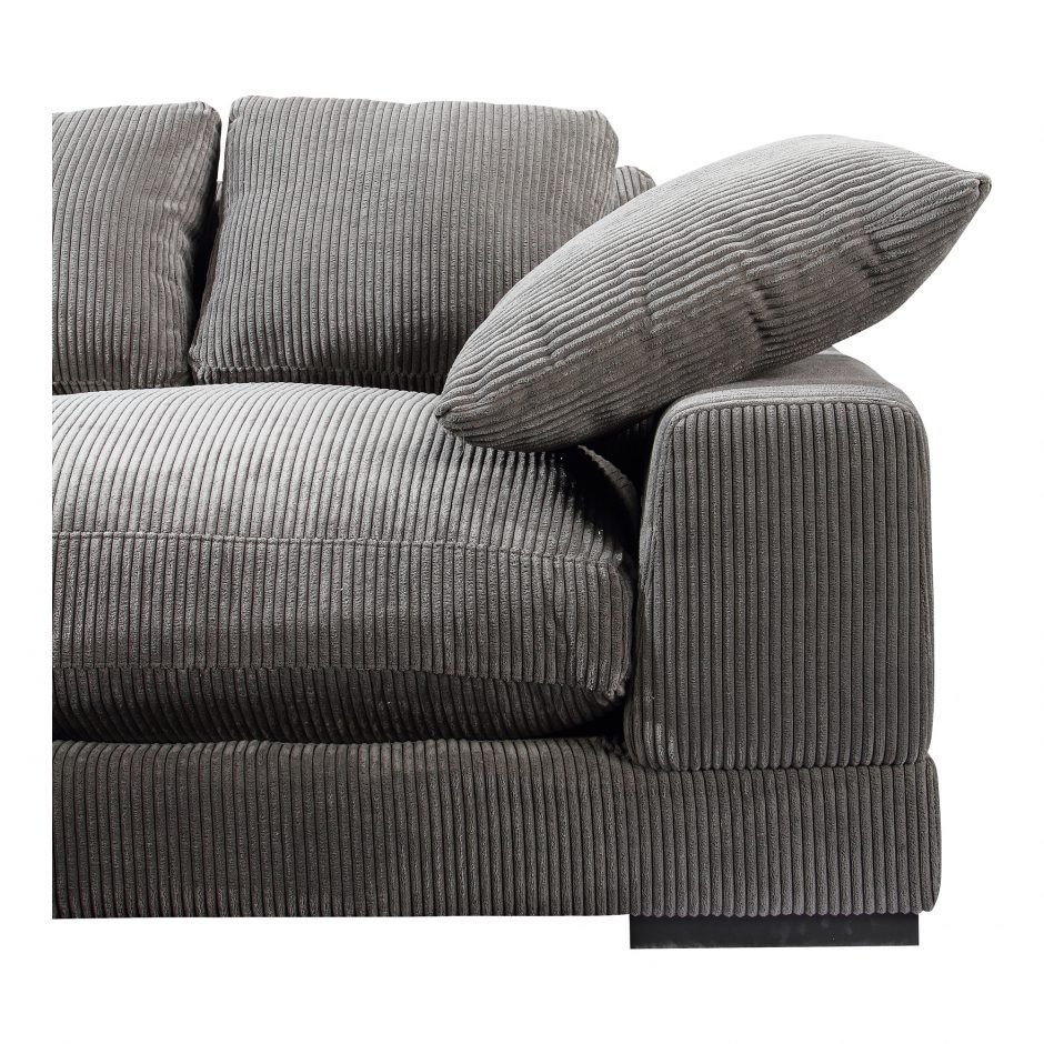 Plunge Sectional - Image 12